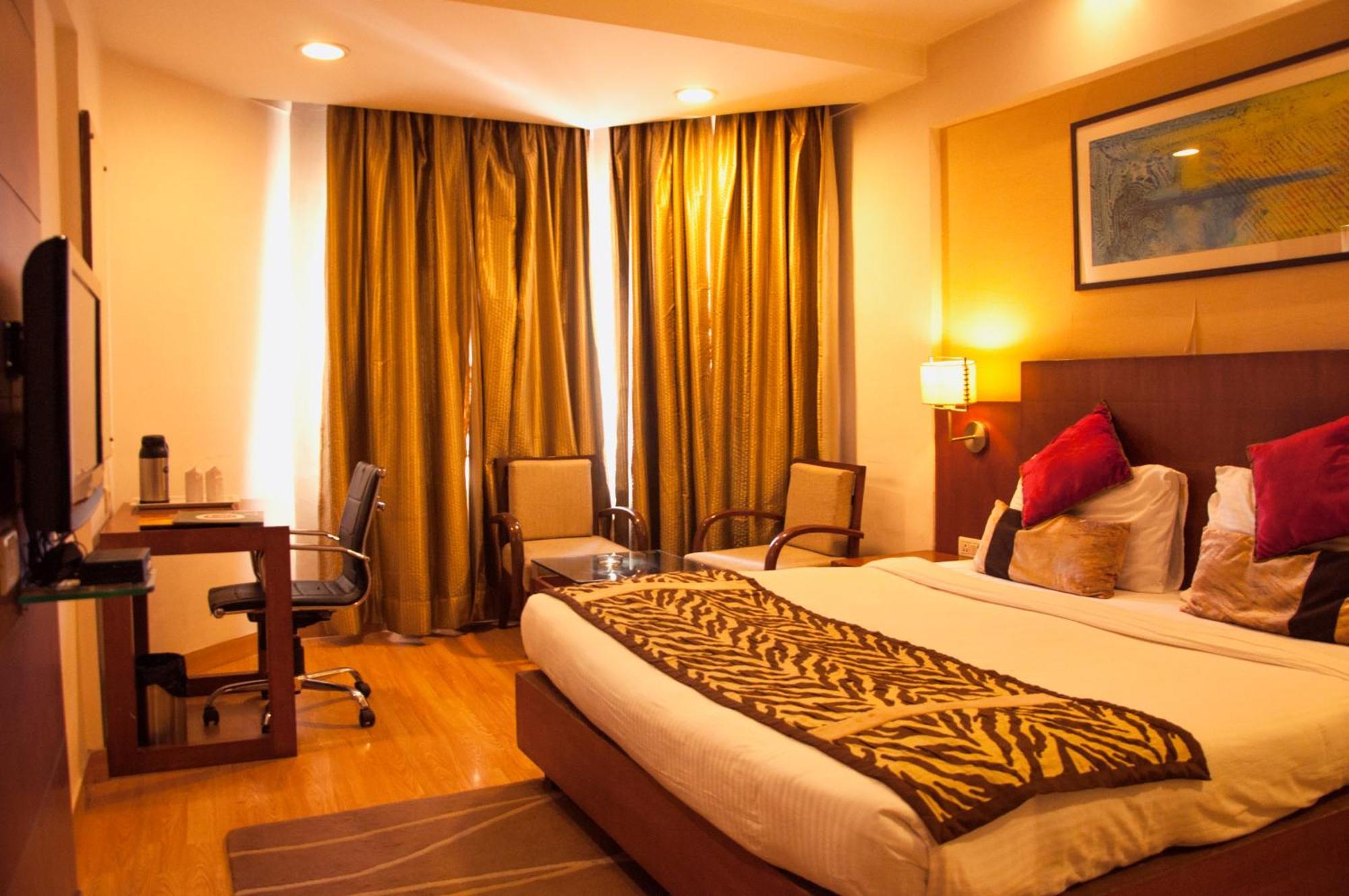 Hotel Gwalior Regency Eksteriør bilde