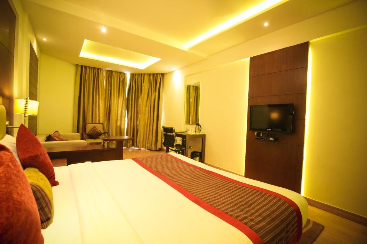 Hotel Gwalior Regency Eksteriør bilde